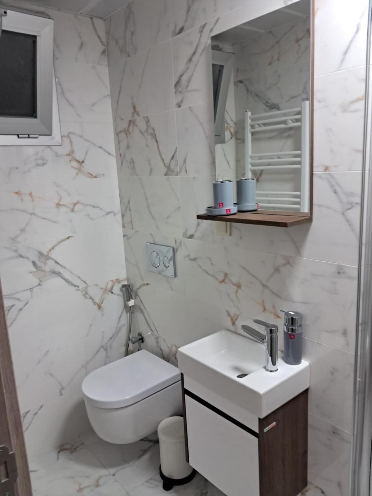 Noor Family Apartments Бурса Стая снимка